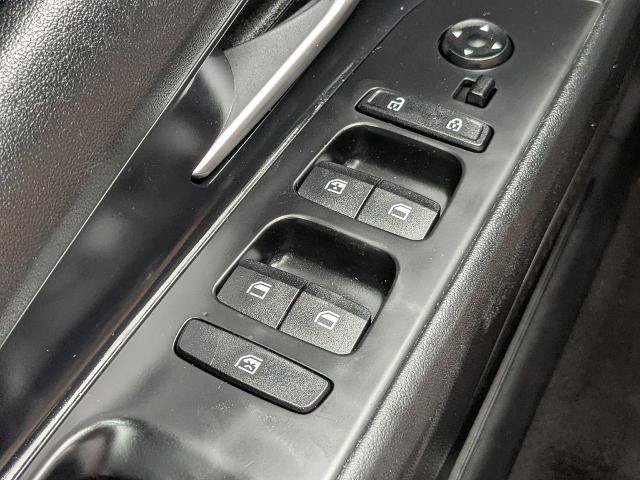 Used 2022 Hyundai Elantra Blue FWD image 22