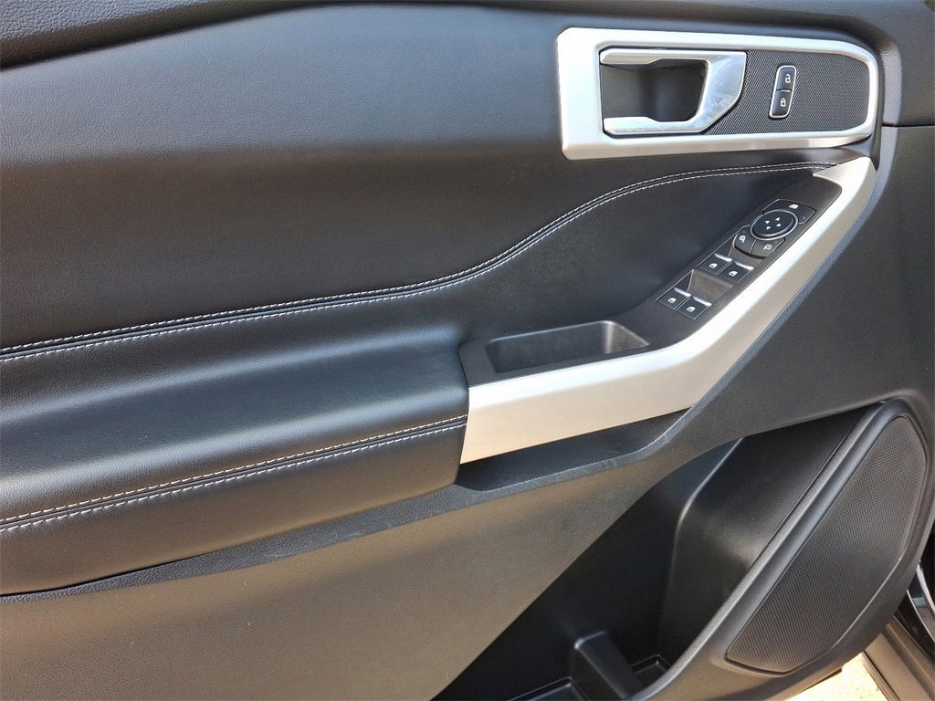 Certified 2023 Ford Explorer XLT image 14