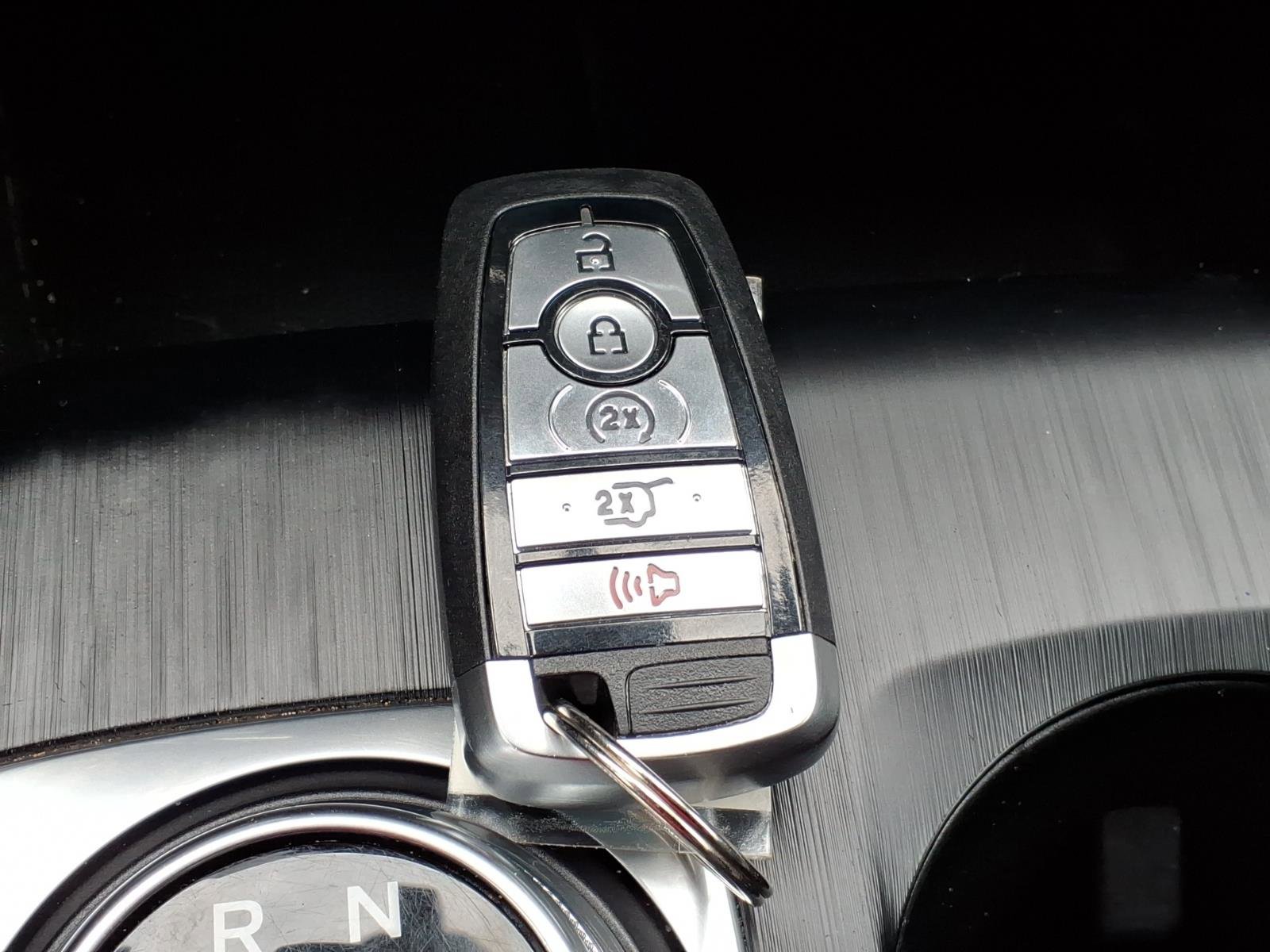 Certified 2023 Ford Escape ST-Line AWD/4WD image 22