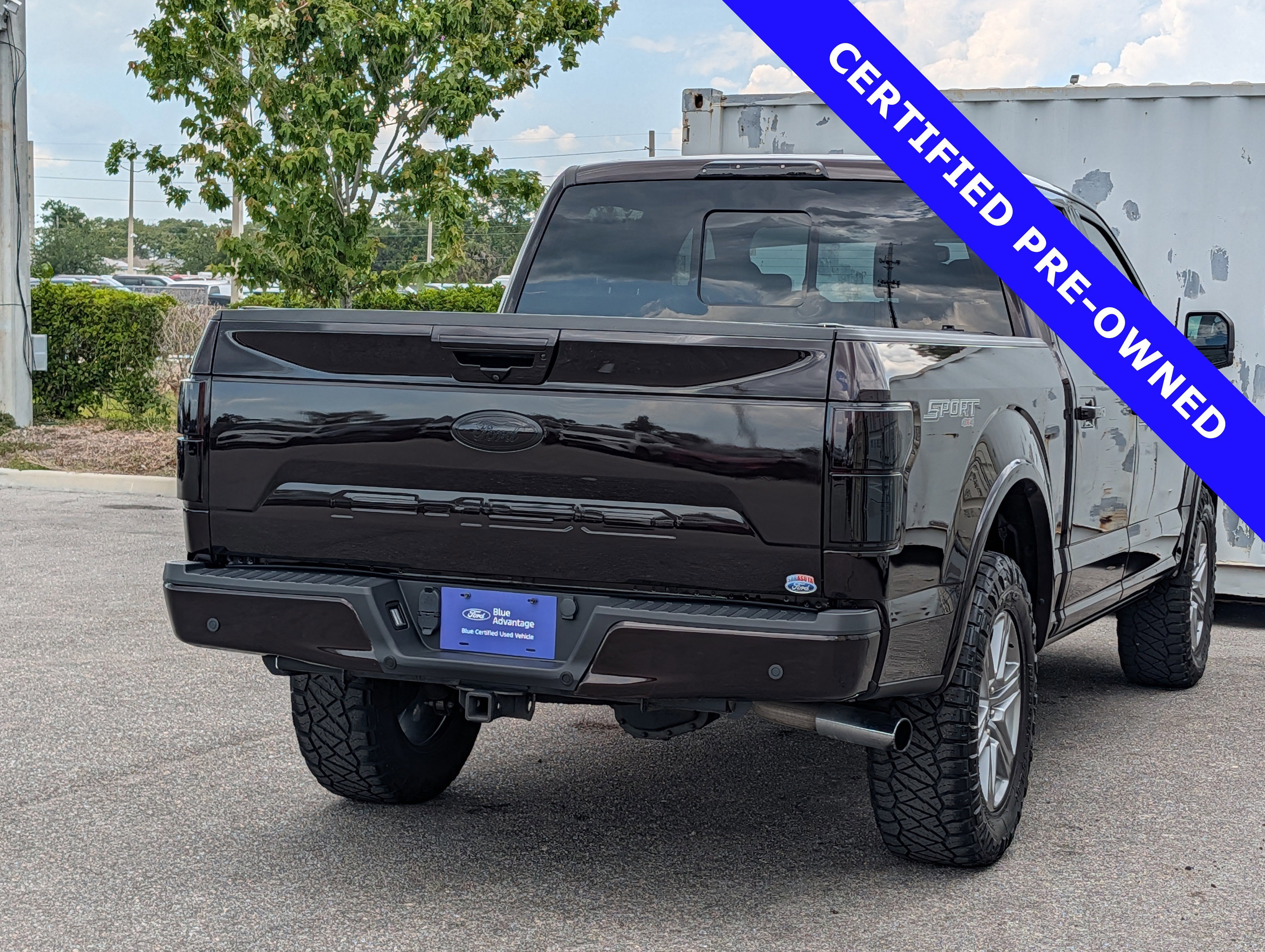Certified 2020 Ford F150 Lariat w/ Equipment Group 502A Luxury AWD/4WD image 4