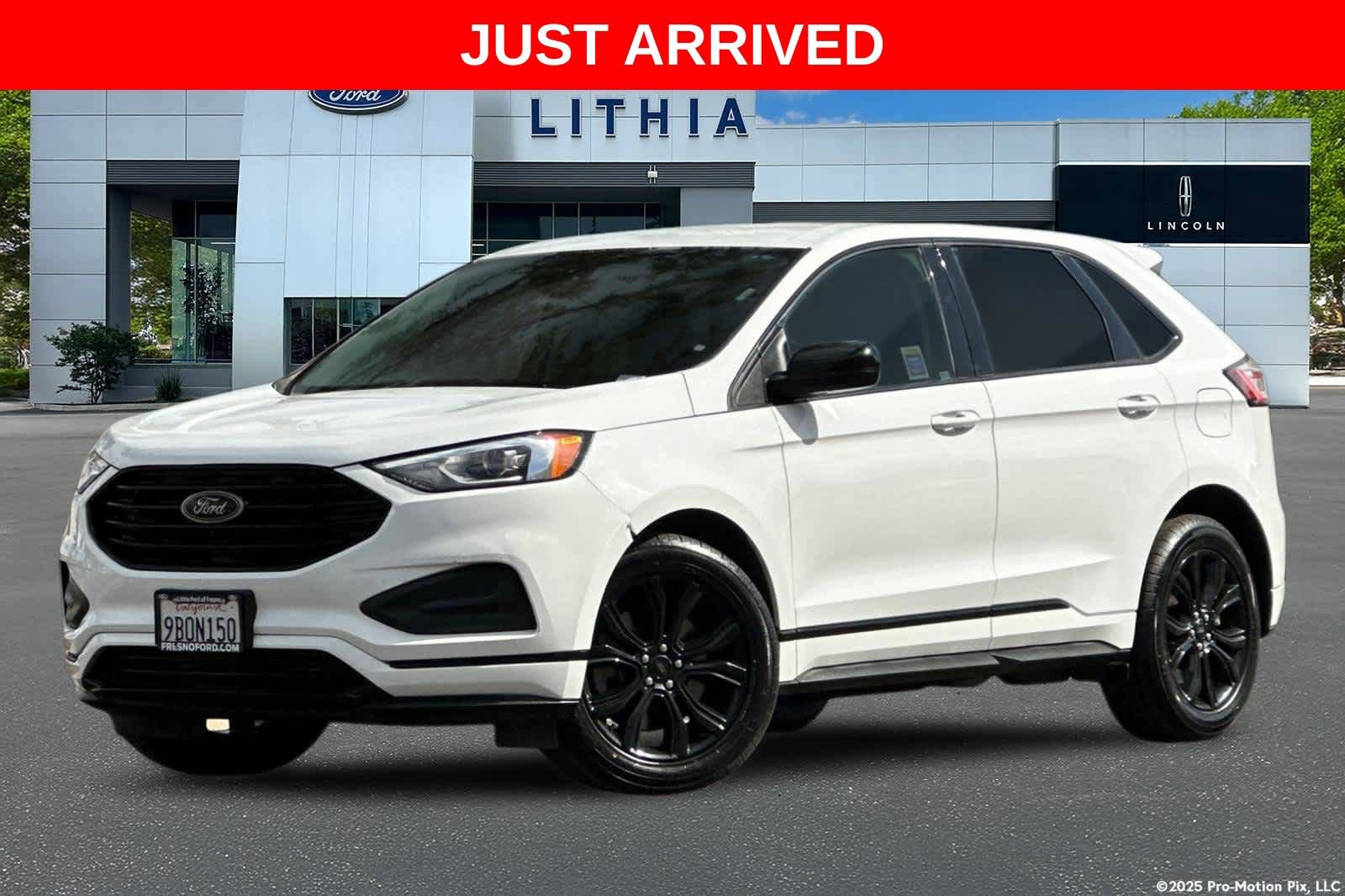 Certified 2022 Ford Edge SE w/ Black Appearance Package