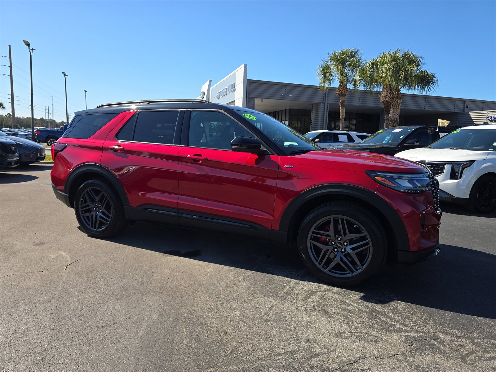 Certified 2025 Ford Explorer ST-Line w/ Premium Package image 2