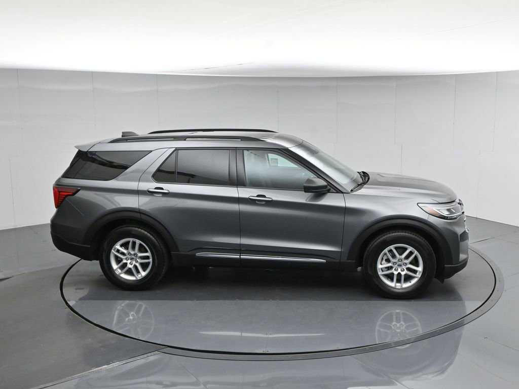 Certified 2025 Ford Explorer Active RWD image 43