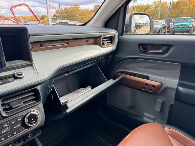 Certified 2022 Ford Maverick Lariat w/ Lariat Luxury Package image 17