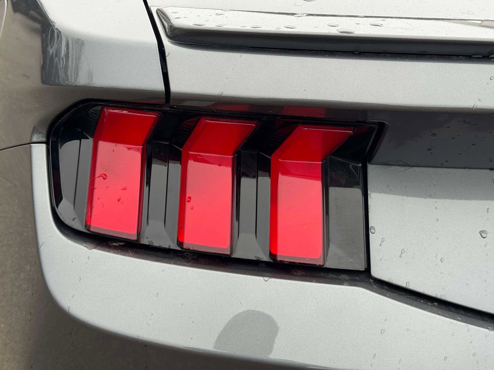 Certified 2025 Ford Mustang Premium image 9