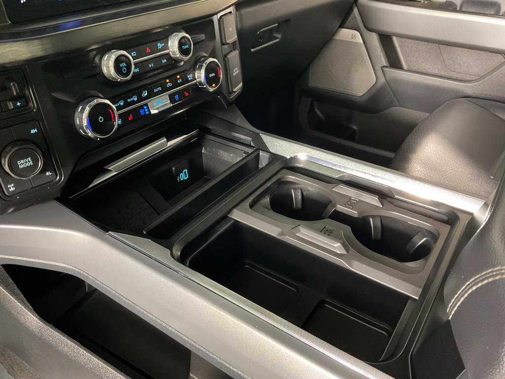 Certified 2025 Ford F250 Lariat w/ Black Appearance Package AWD/4WD image 19