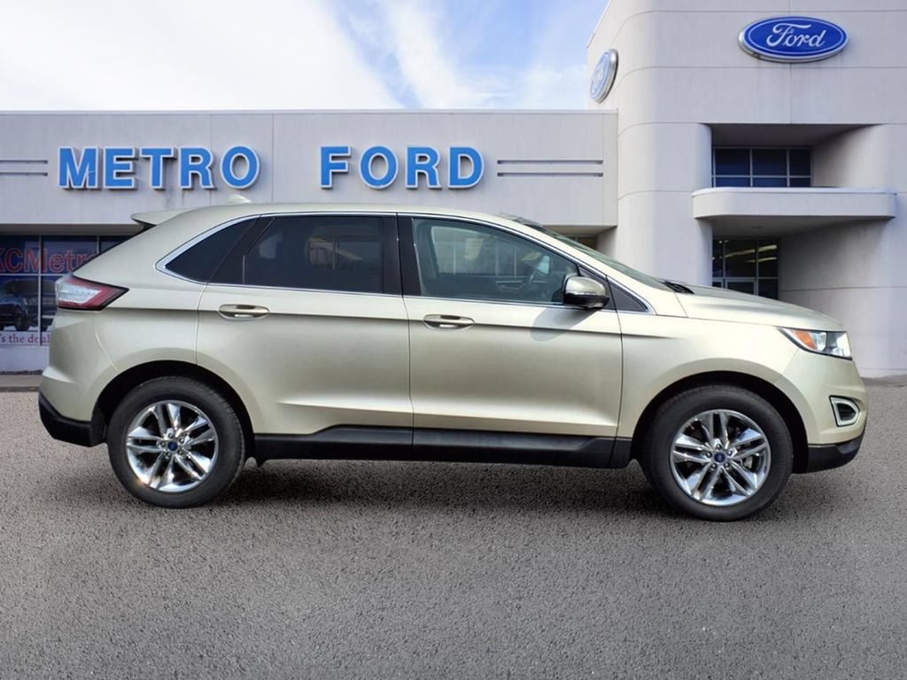 Certified 2018 Ford Edge SEL w/ Equipment Group 201A FWD image 2