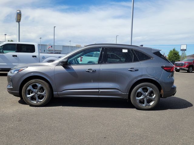 Certified 2024 Ford Escape ST-Line AWD/4WD image 2