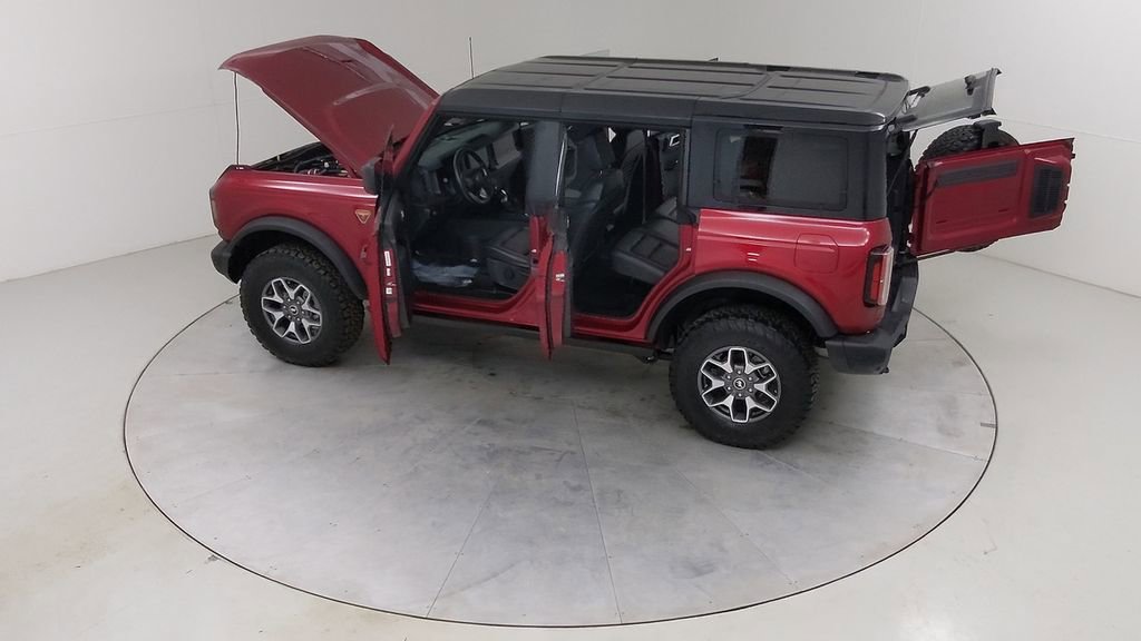 Certified 2025 Ford Bronco Badlands AWD/4WD image 53