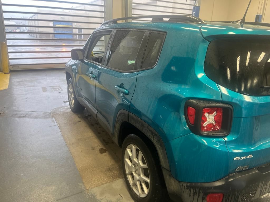 Used 2022 Jeep Renegade Sport w/ Sport Appearance Group AWD/4WD image 7