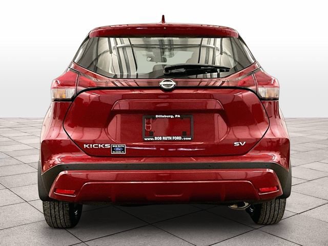 Used 2023 Nissan Kicks SV FWD image 4