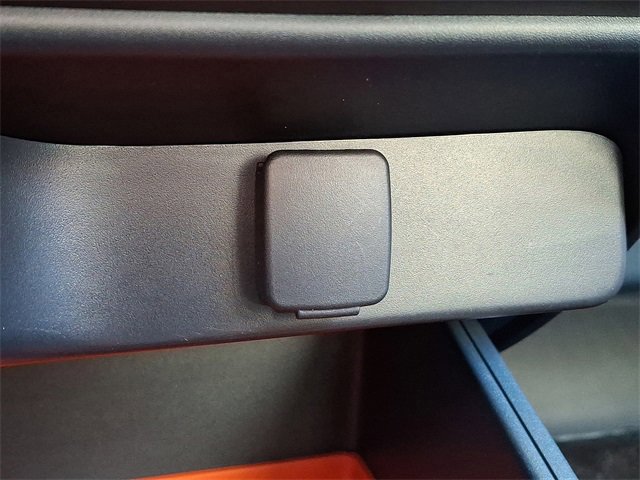 Certified 2024 Ford Maverick XLT w/ XLT Luxury Package image 26