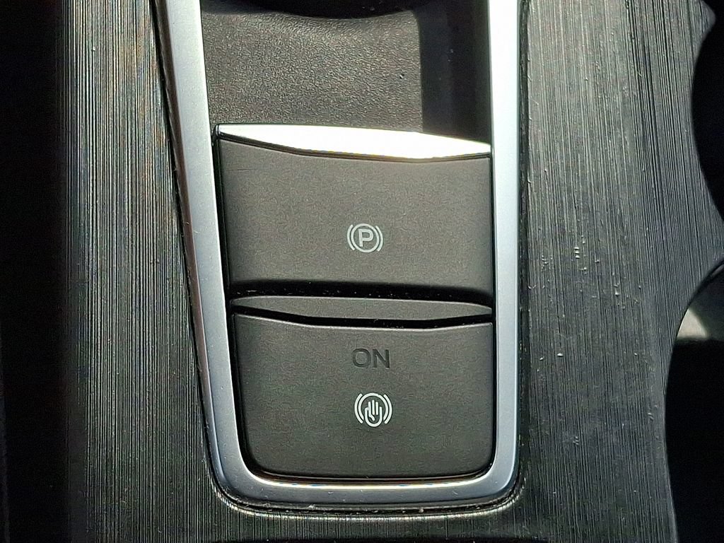 Certified 2024 Ford Escape Active FWD image 24