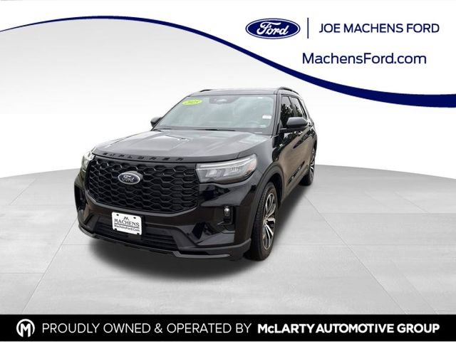 Certified 2025 Ford Explorer ST-Line AWD/4WD image 1