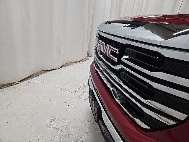 Used 2025 GMC Sierra 1500 SLT w/ SLT Convenience Package AWD/4WD image 21