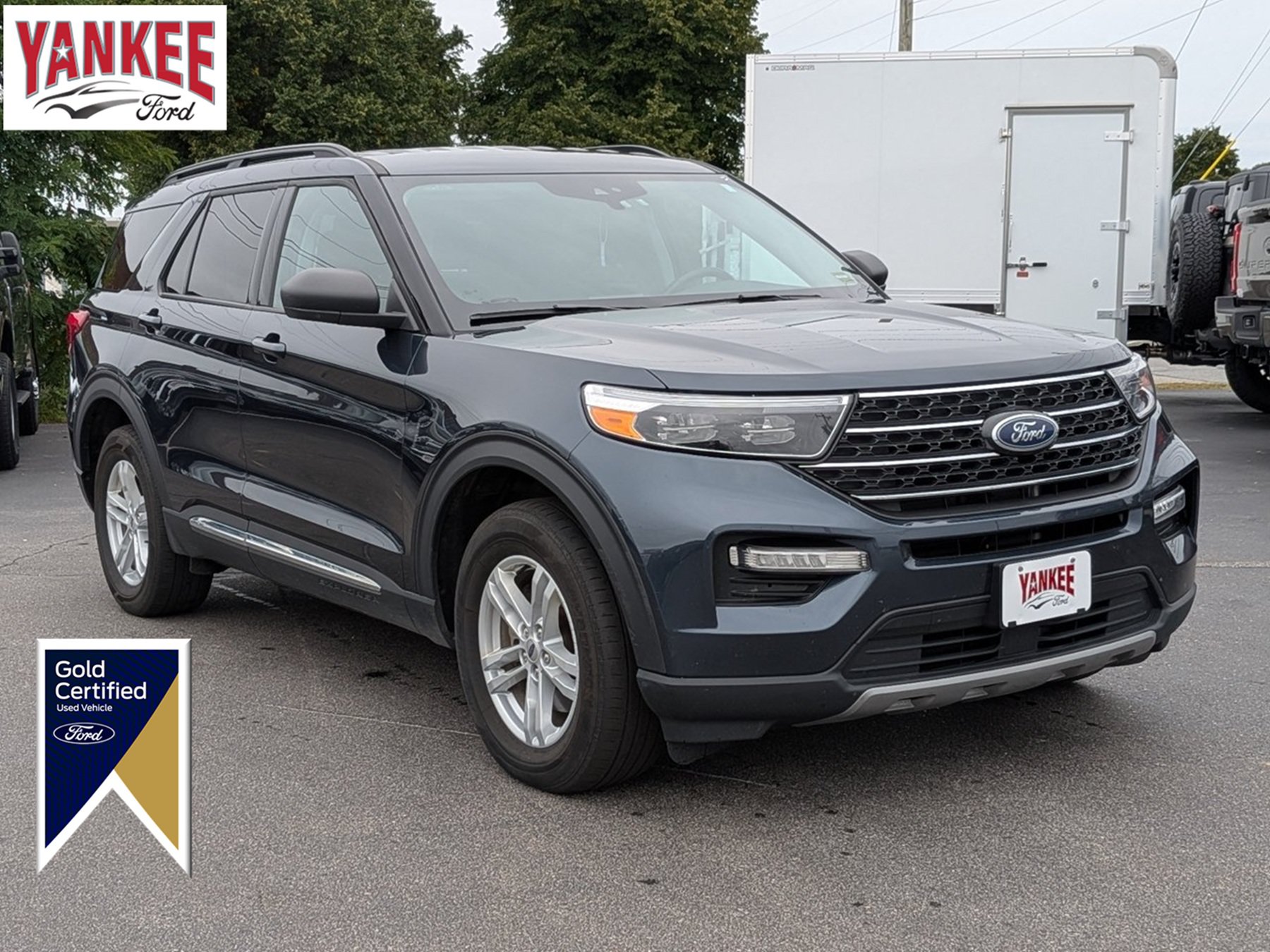 Certified 2023 Ford Explorer XLT w/ Equipment Group 202A AWD/4WD image 1