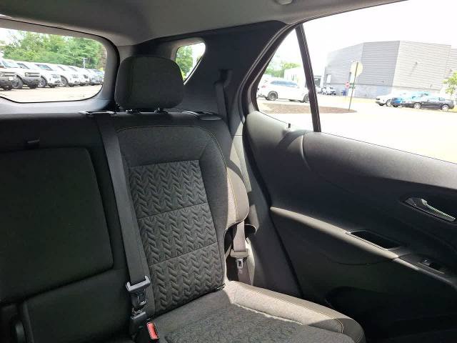 Used 2024 Chevrolet Equinox LT FWD image 14