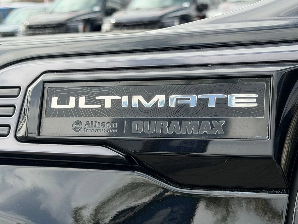 Used 2024 GMC Sierra 3500 Denali Ultimate AWD/4WD image 17