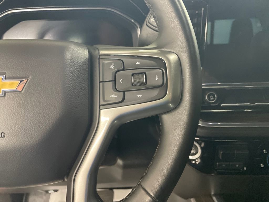 Used 2025 Chevrolet Silverado 2500 LT w/ Leather Package image 21