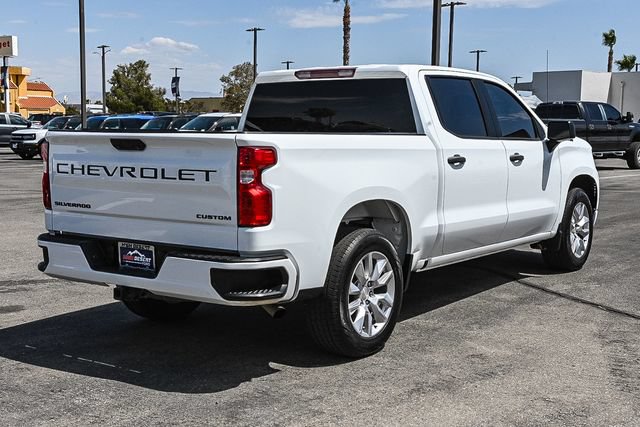 Used 2023 Chevrolet Silverado 1500 Custom w/ LPO, Dark Essentials Package RWD image 9
