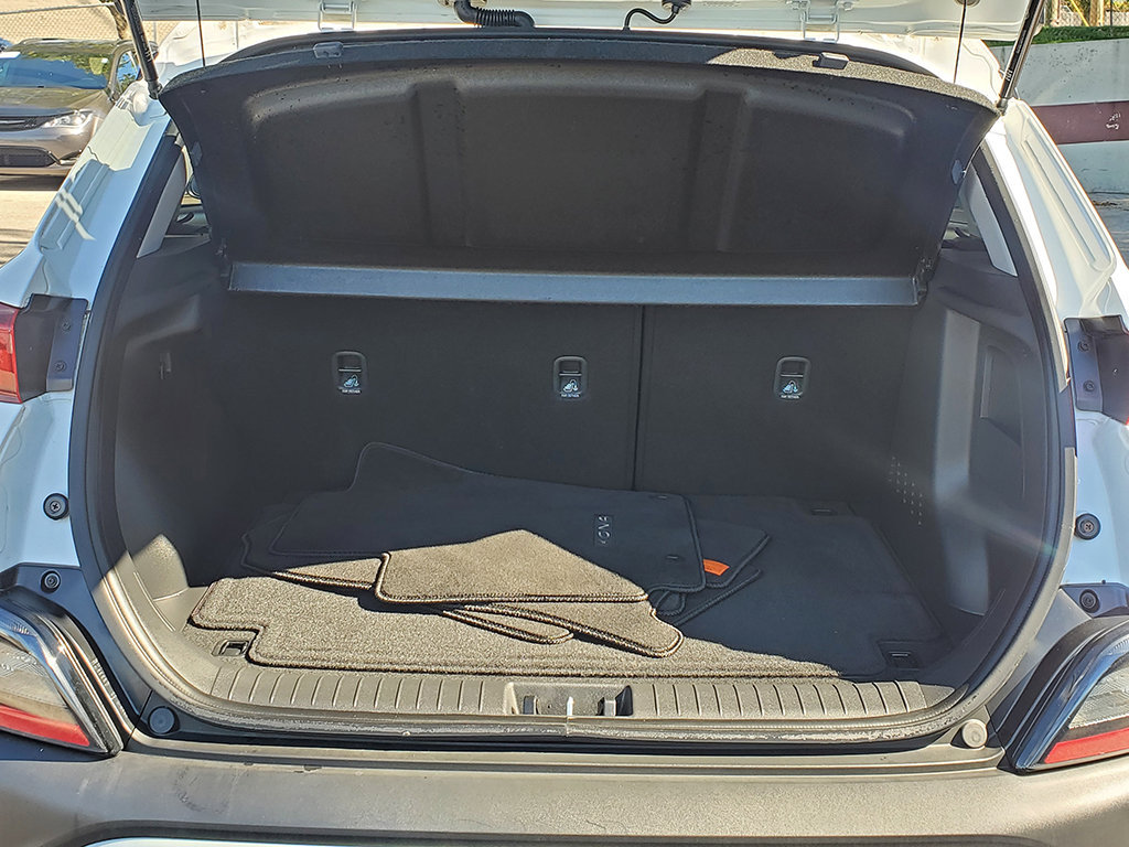 Used 2023 Hyundai Kona SEL FWD image 7