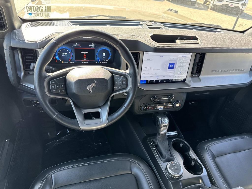 Certified 2025 Ford Bronco Outer Banks AWD/4WD image 10