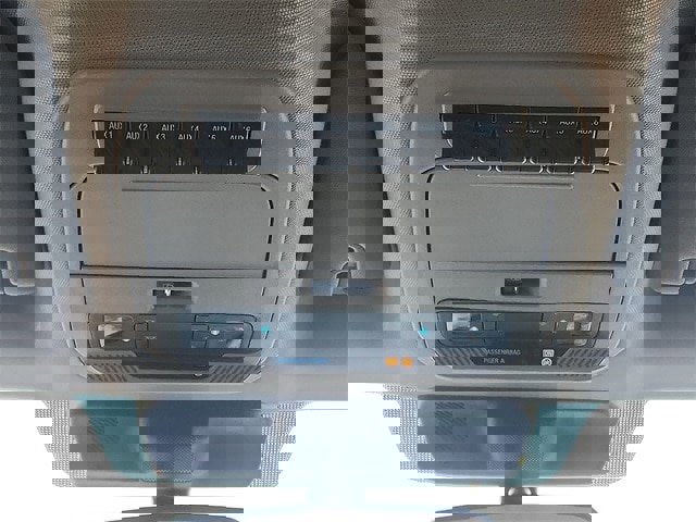 Certified 2025 Ford F350 XLT w/ Snow Plow/Camper Package image 19