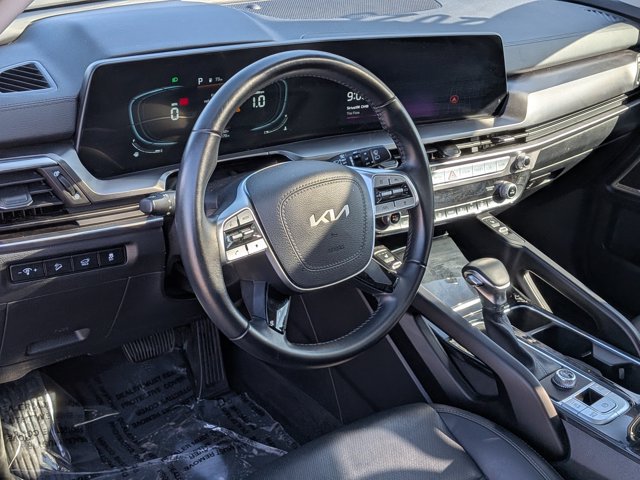 Used 2025 Kia Telluride S FWD image 12