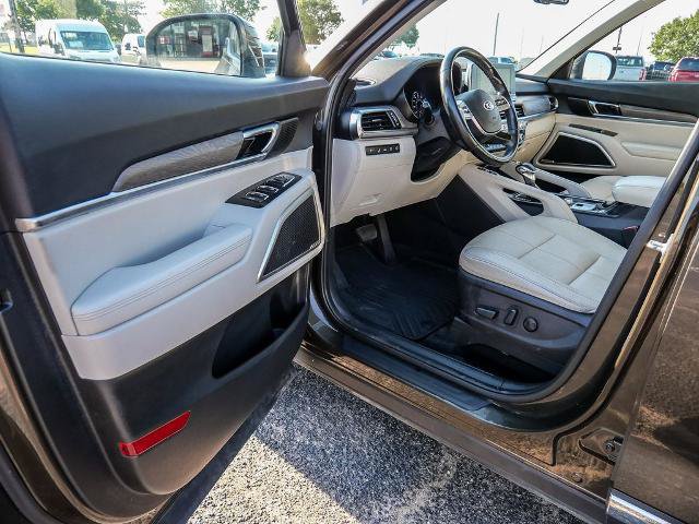 Used 2021 Kia Telluride EX w/ EX Premium Package AWD/4WD image 36