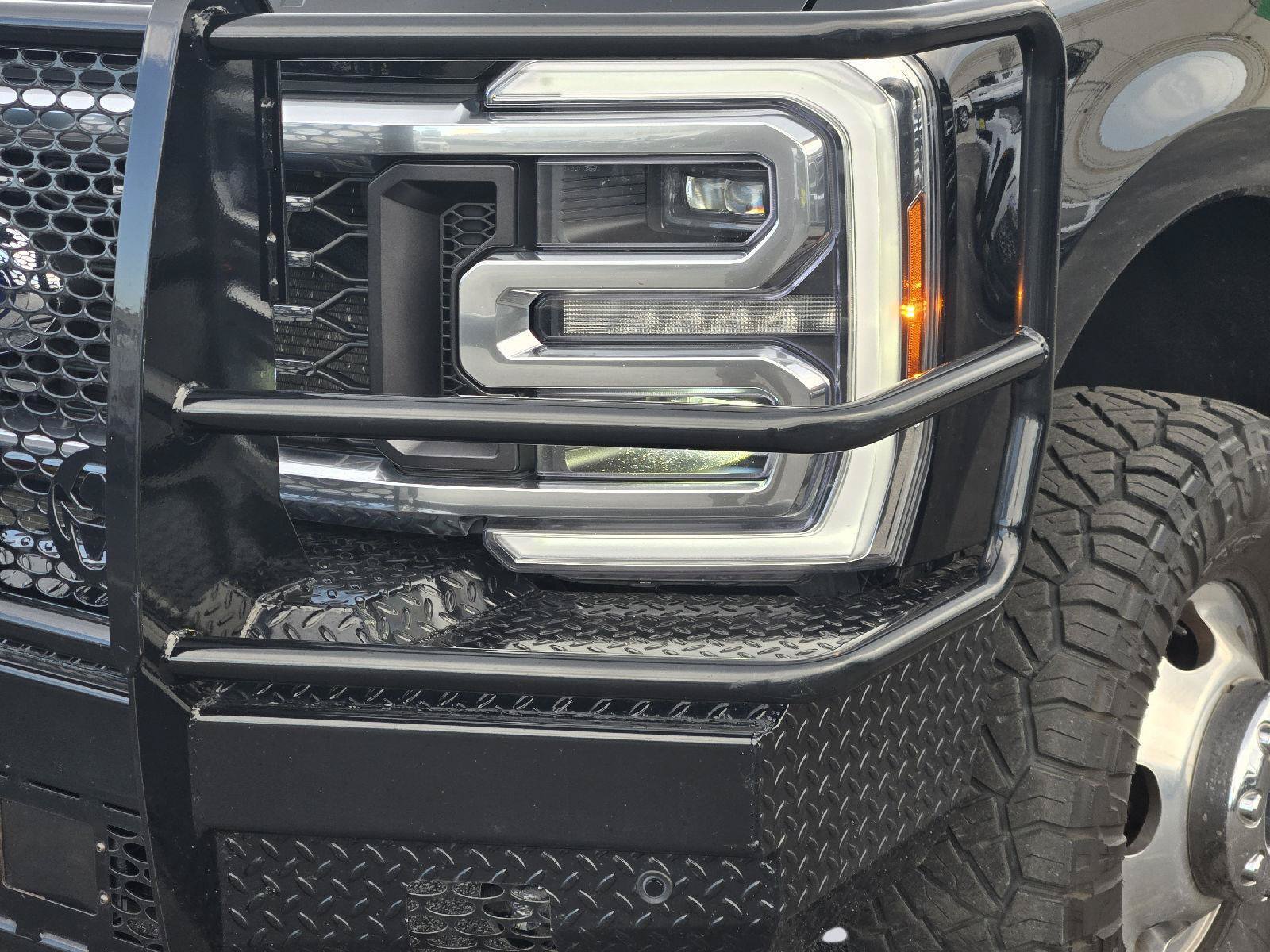 Certified 2025 Ford F350 Platinum AWD/4WD image 10