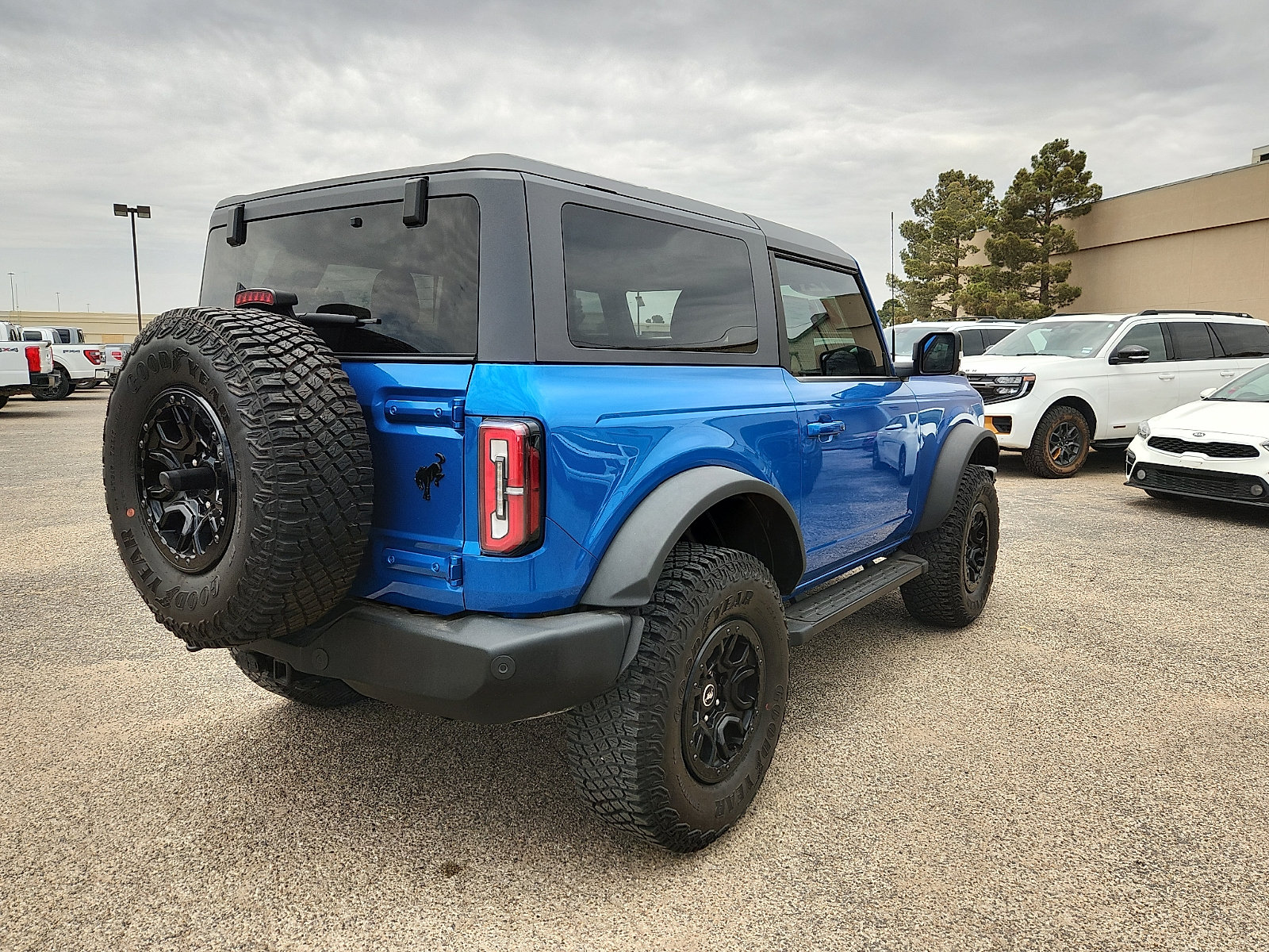 Certified 2021 Ford Bronco Wildtrak AWD/4WD image 7
