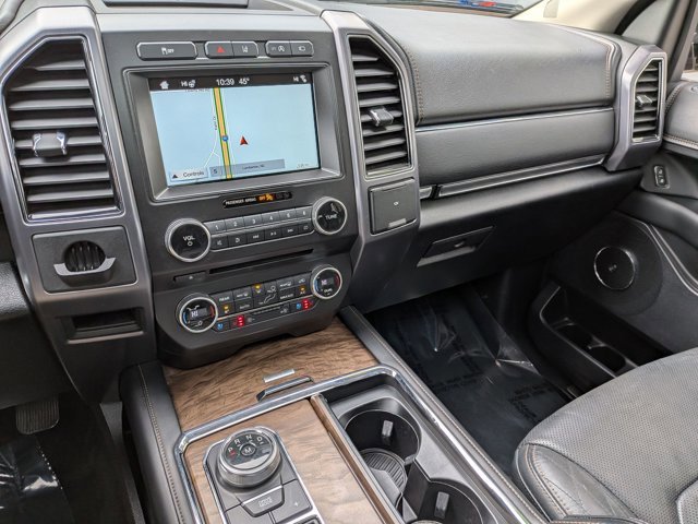 Certified 2018 Ford Expedition Platinum image 24