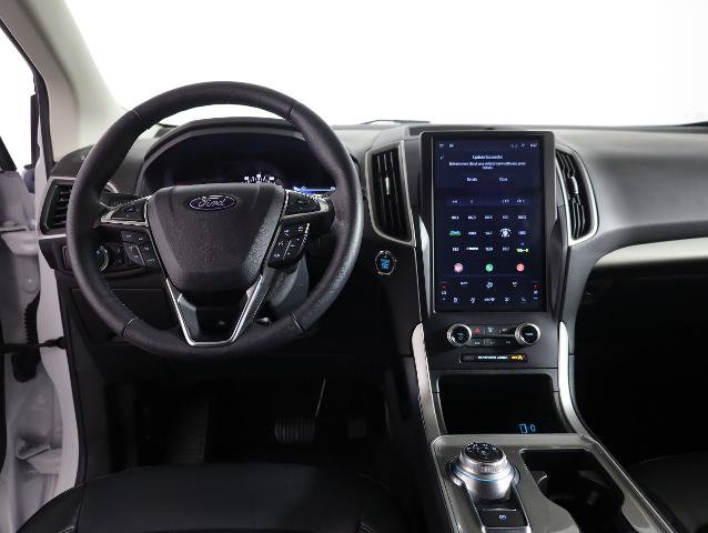 Certified 2024 Ford Edge SEL w/ Convenience Package AWD/4WD image 13