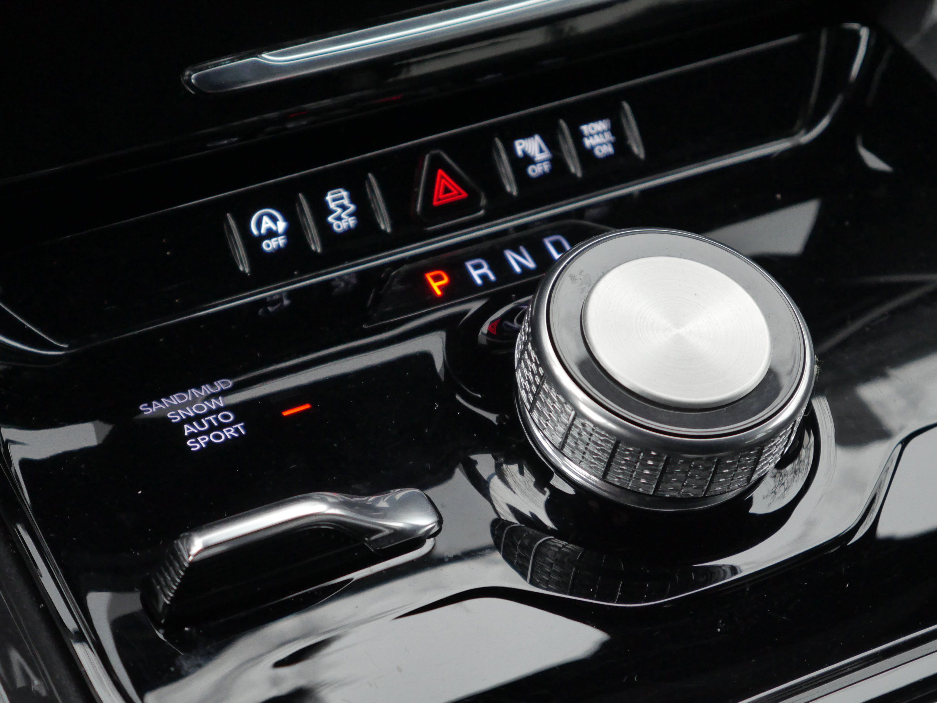 Used 2024 Jeep Wagoneer 4WD image 20