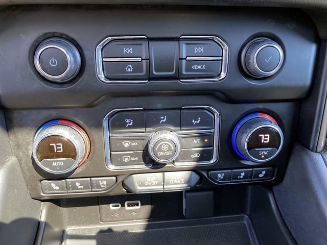 Used 2022 Chevrolet Tahoe High Country AWD/4WD image 18