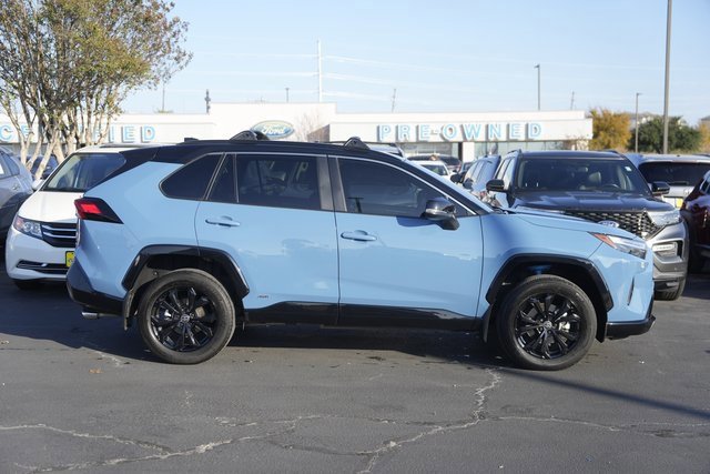 Used 2022 Toyota RAV4 XSE image 5