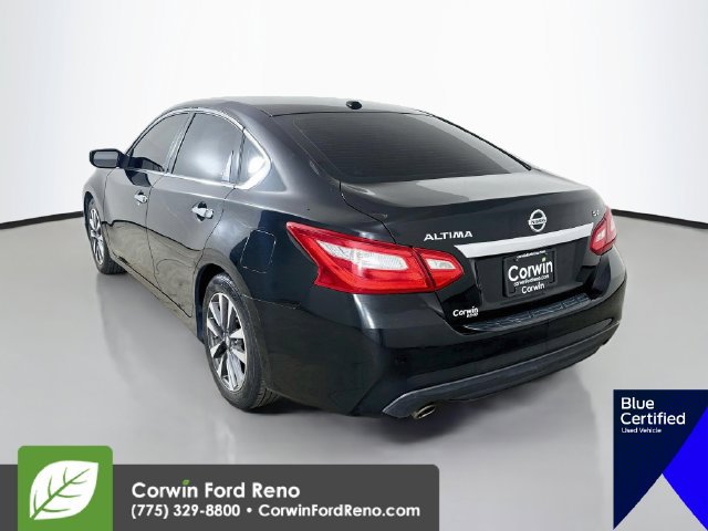 Used 2017 Nissan Altima 2.5 SV FWD image 5
