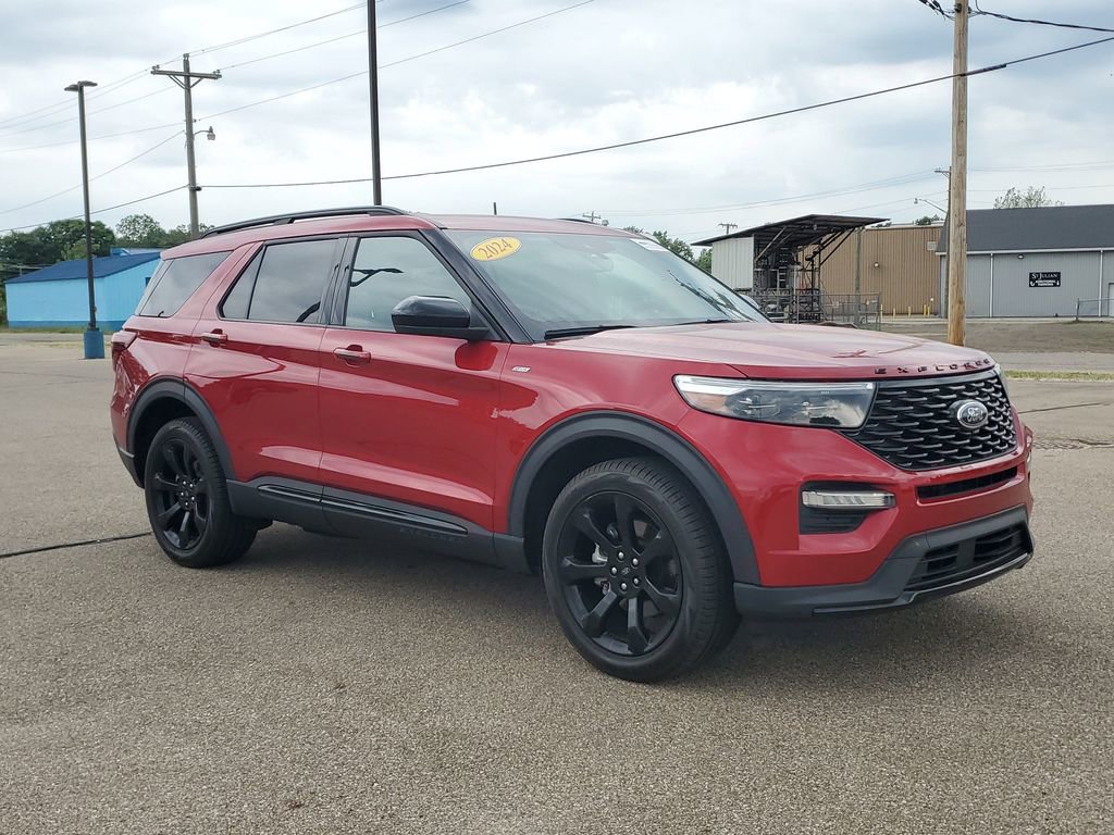 Certified 2024 Ford Explorer ST-Line w/ Class IV Trailer Tow Package AWD/4WD image 2
