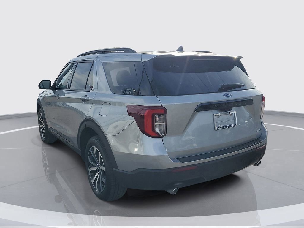 Certified 2023 Ford Explorer ST-Line image 3