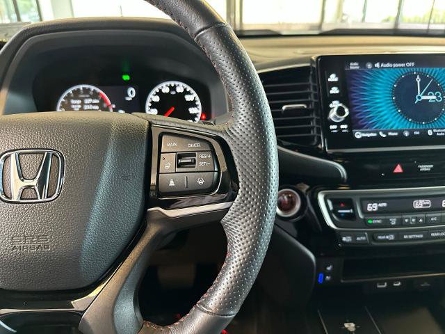 Used 2025 Honda Ridgeline Black Edition image 24