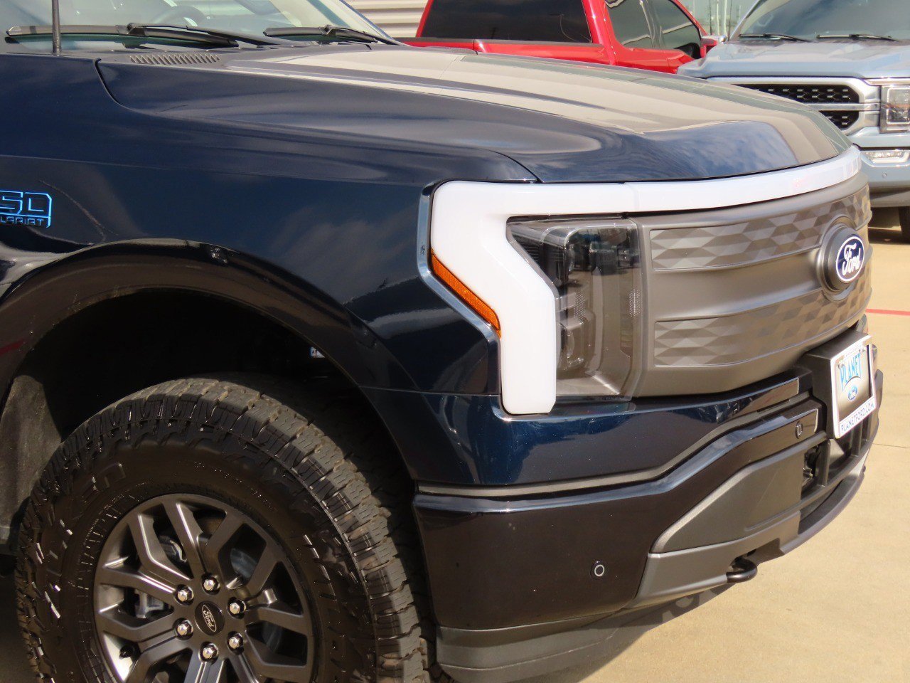 Certified 2025 Ford F150 Lightning Lariat image 12