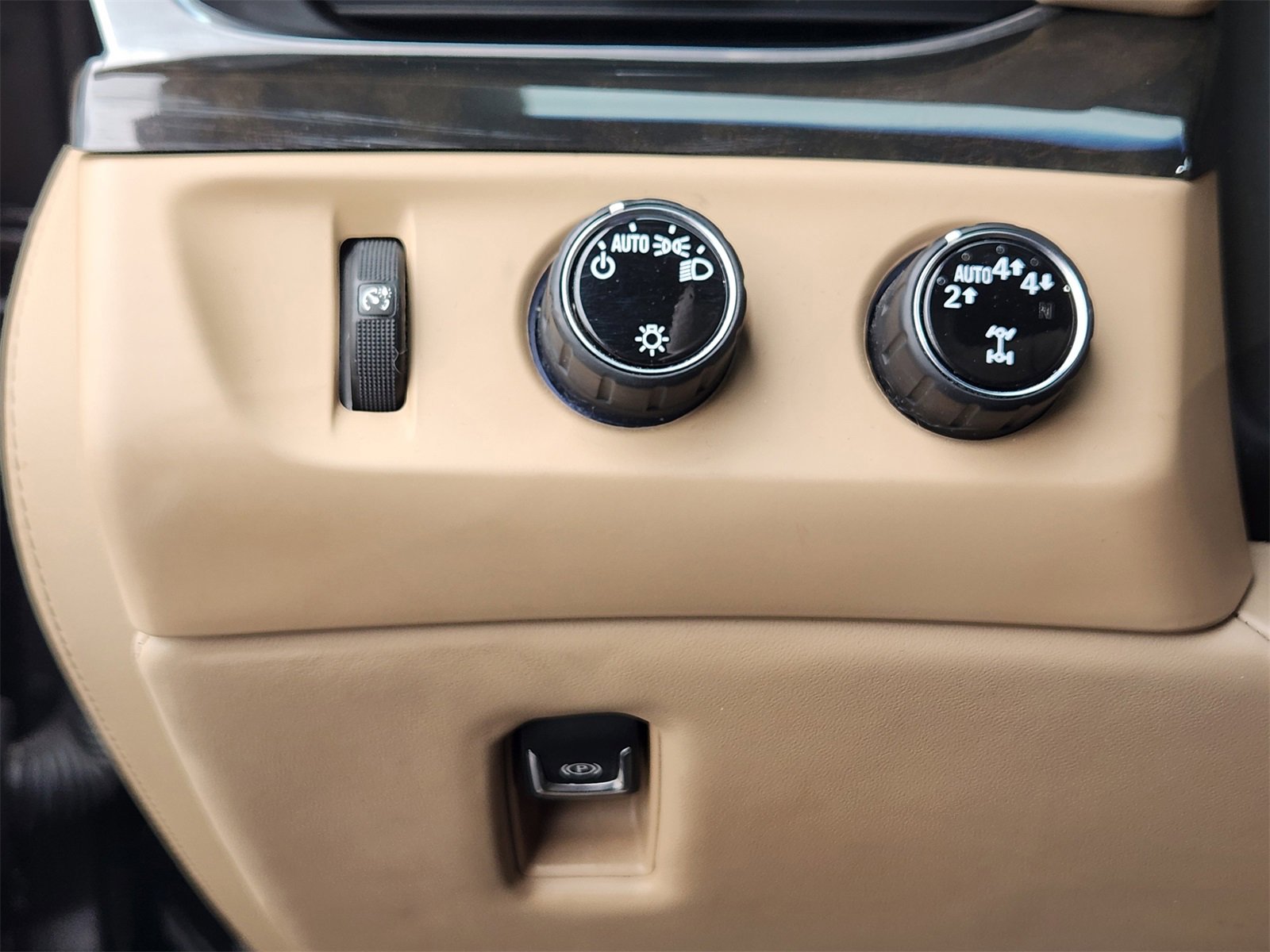 Used 2019 Cadillac Escalade Platinum image 20