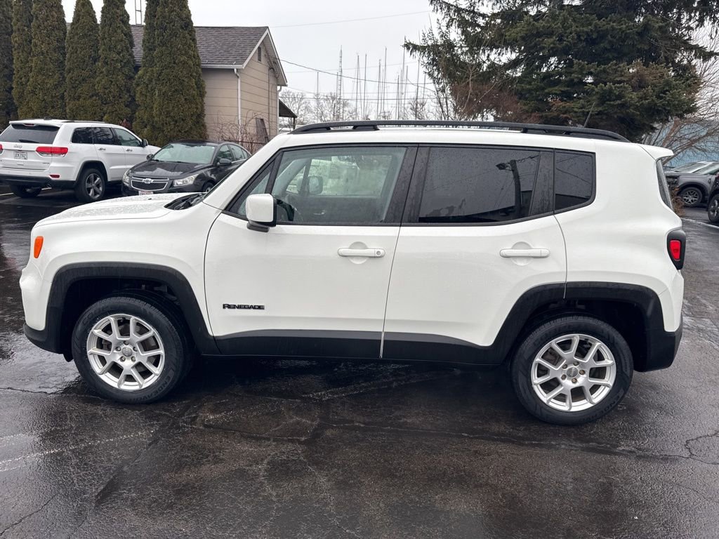 Used 2021 Jeep Renegade Latitude image 12
