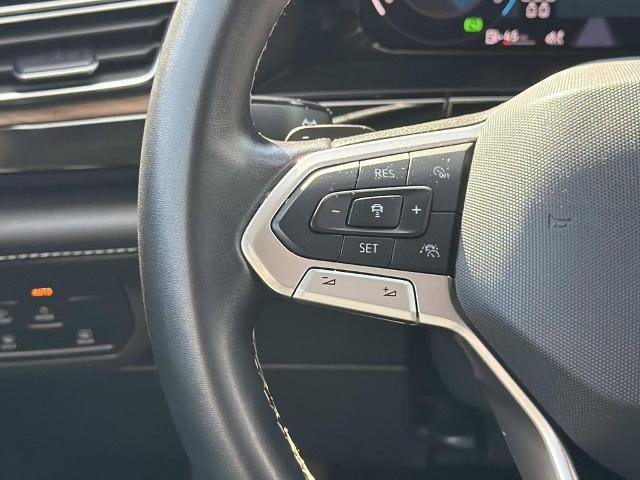Used 2025 Volkswagen Atlas SE FWD image 21
