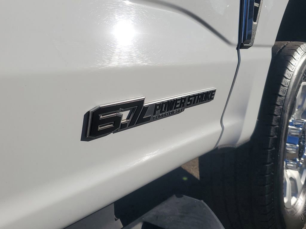 Certified 2024 Ford F350 XLT image 8