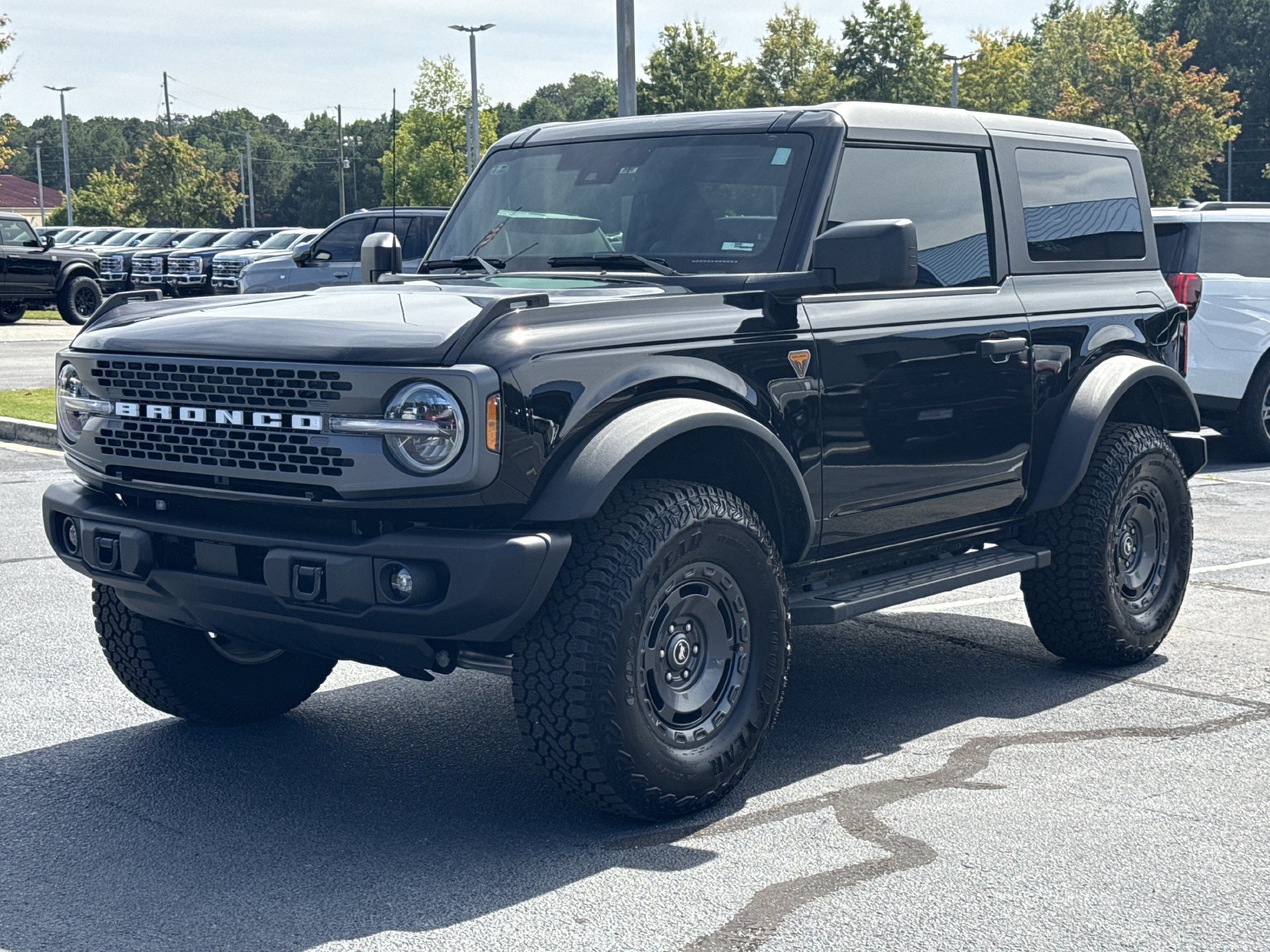 Certified 2025 Ford Bronco Badlands w/ Sasquatch Package AWD/4WD image 27