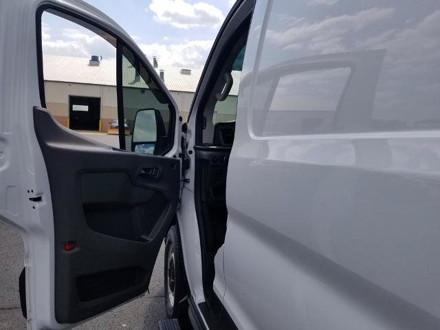Certified 2023 Ford Transit 250 Low Roof RWD image 17