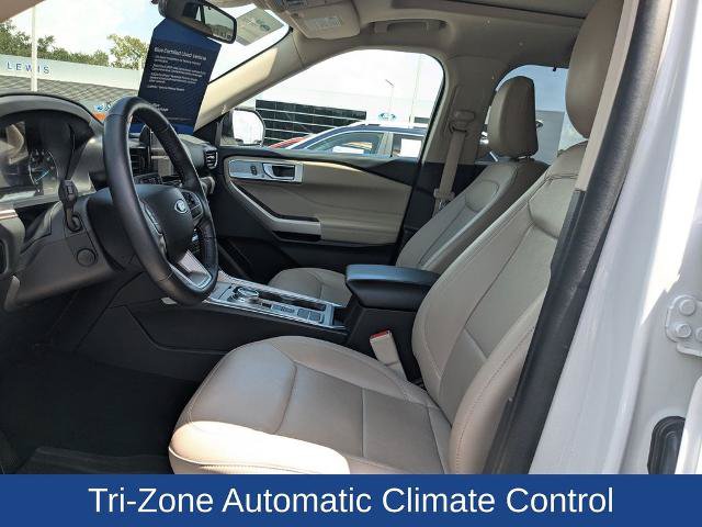 Certified 2023 Ford Explorer Limited w/ Equipment Group 301A RWD image 13