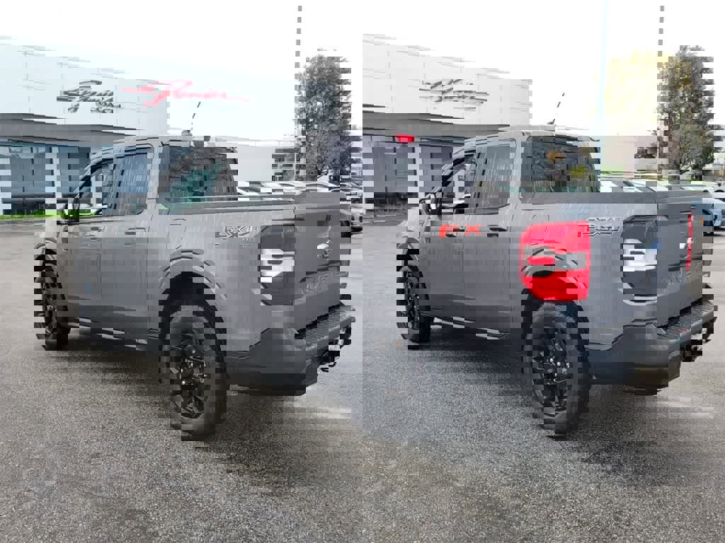 Certified 2023 Ford Maverick Lariat w/ Lariat Luxury Package image 3