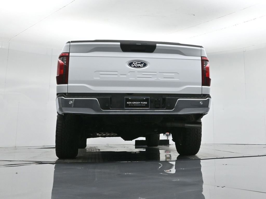 Certified 2025 Ford F150 XLT w/ Equipment Group 301A Standard image 18